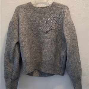 Poofy sleeves sweater with embellishment